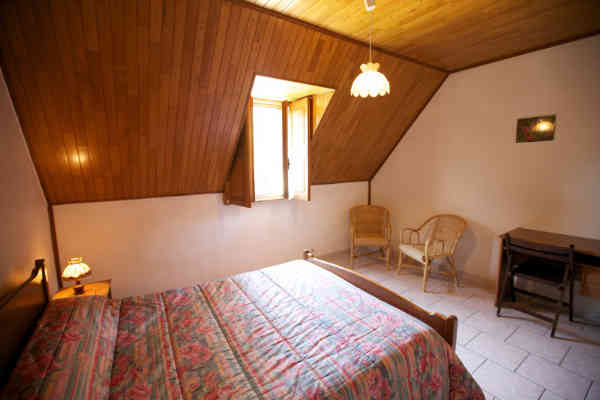 chambre-hote-sarlat-dordogne-port-enveaux-perigord-noir-interieur chambre d'hotes sarlat