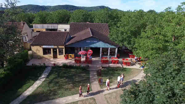restaurant-du-portdenveaux-dordogne-plage-perigord-drone restaurant du port d'enveaux sarlat